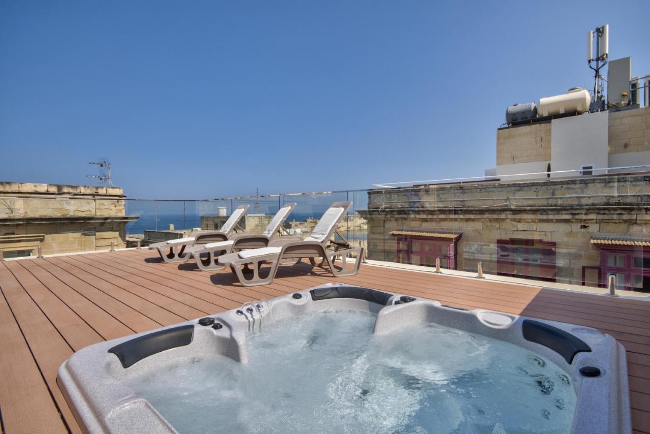 Valletta Luxe 3-Bedroom Duplex Penthouse With Sea View Terrace And Jacuzzi Экстерьер фото