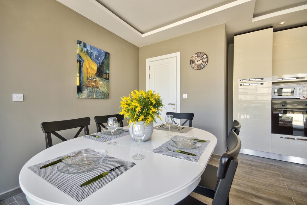 Valletta Luxe 3-Bedroom Duplex Penthouse With Sea View Terrace And Jacuzzi Экстерьер фото