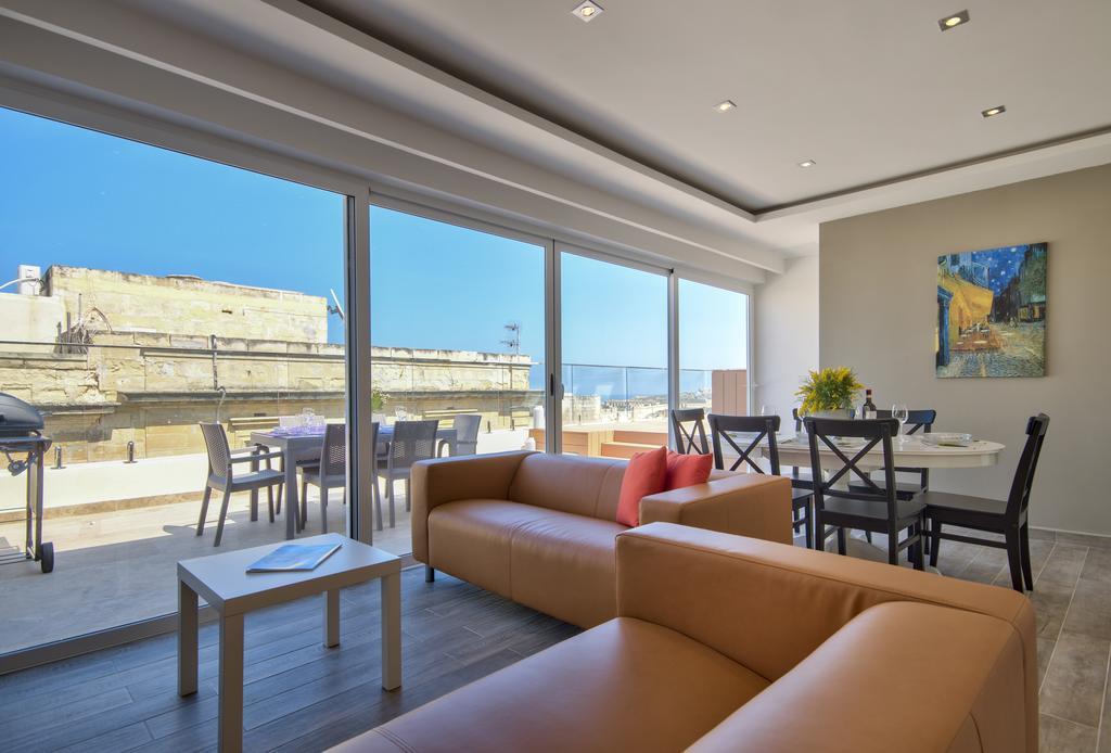 Valletta Luxe 3-Bedroom Duplex Penthouse With Sea View Terrace And Jacuzzi Экстерьер фото