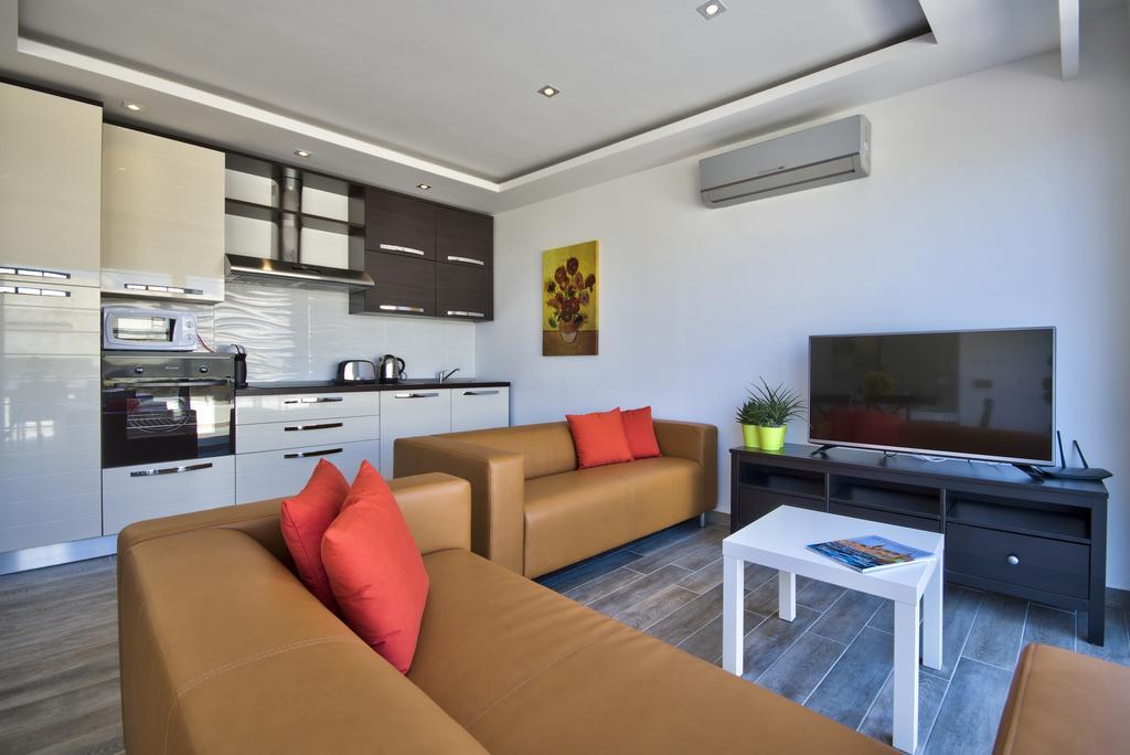 Valletta Luxe 3-Bedroom Duplex Penthouse With Sea View Terrace And Jacuzzi Экстерьер фото